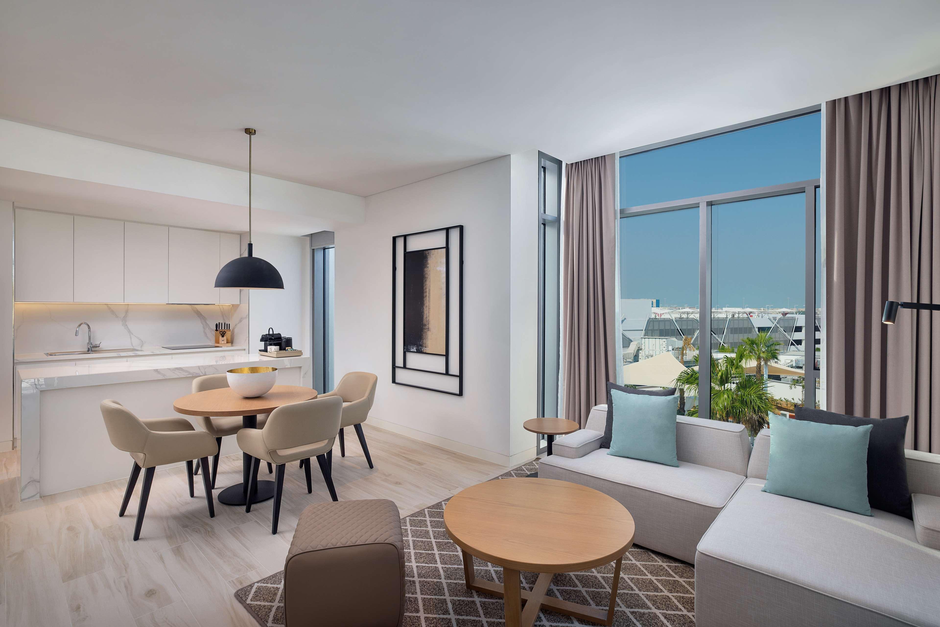 Doubletree By Hilton Abu Dhabi Yas Island Residences Exteriör bild