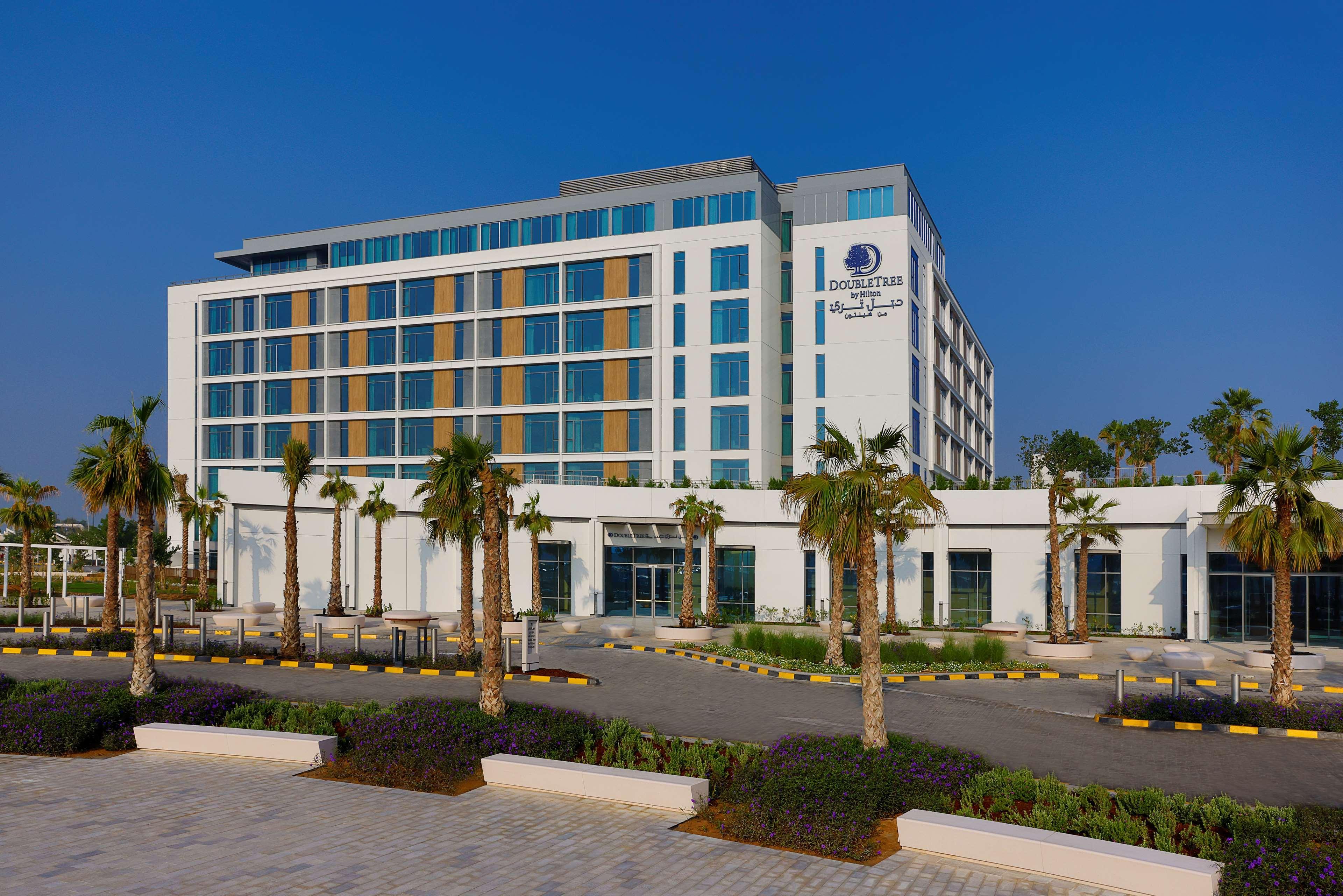 Doubletree By Hilton Abu Dhabi Yas Island Residences Exteriör bild