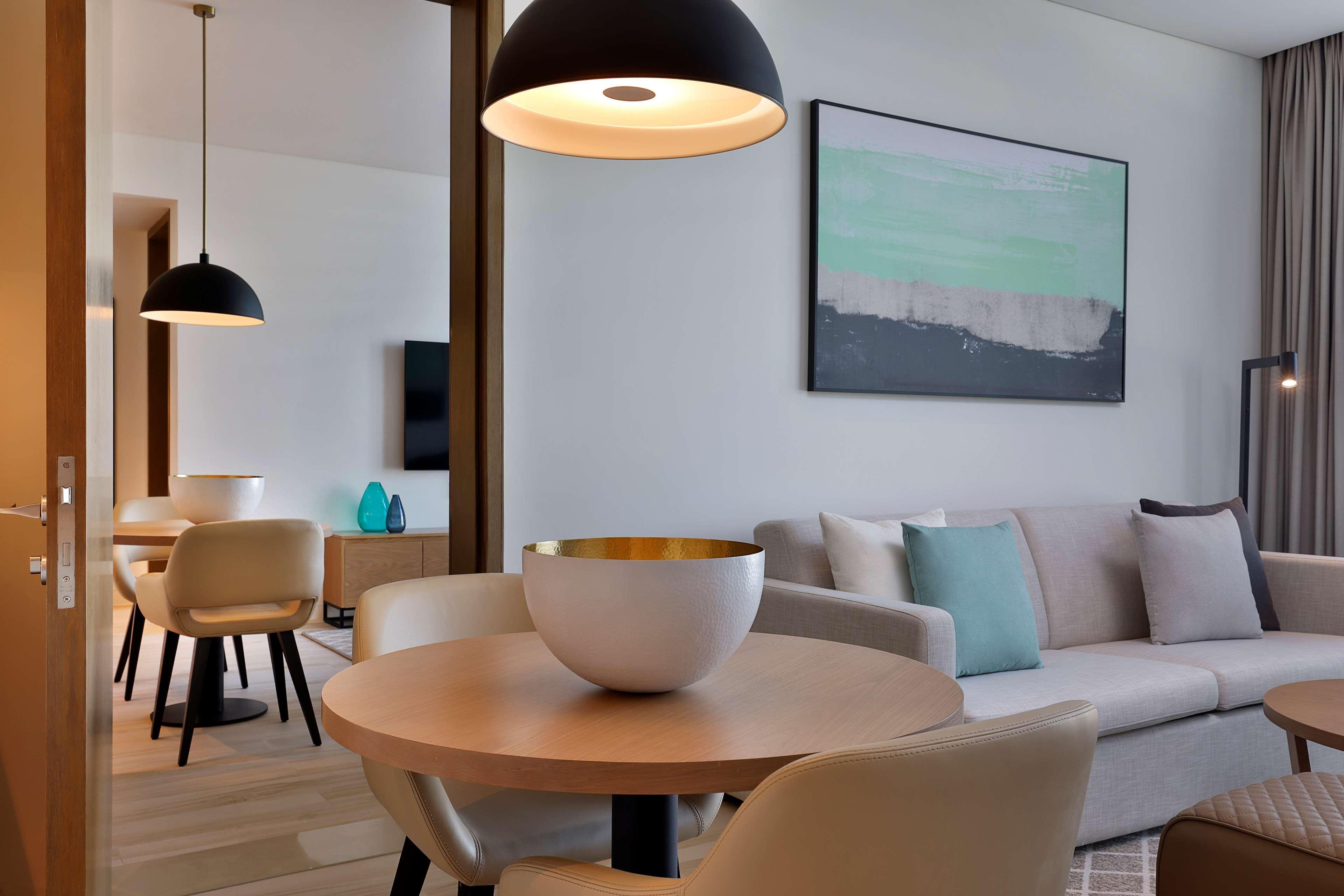 Doubletree By Hilton Abu Dhabi Yas Island Residences Exteriör bild