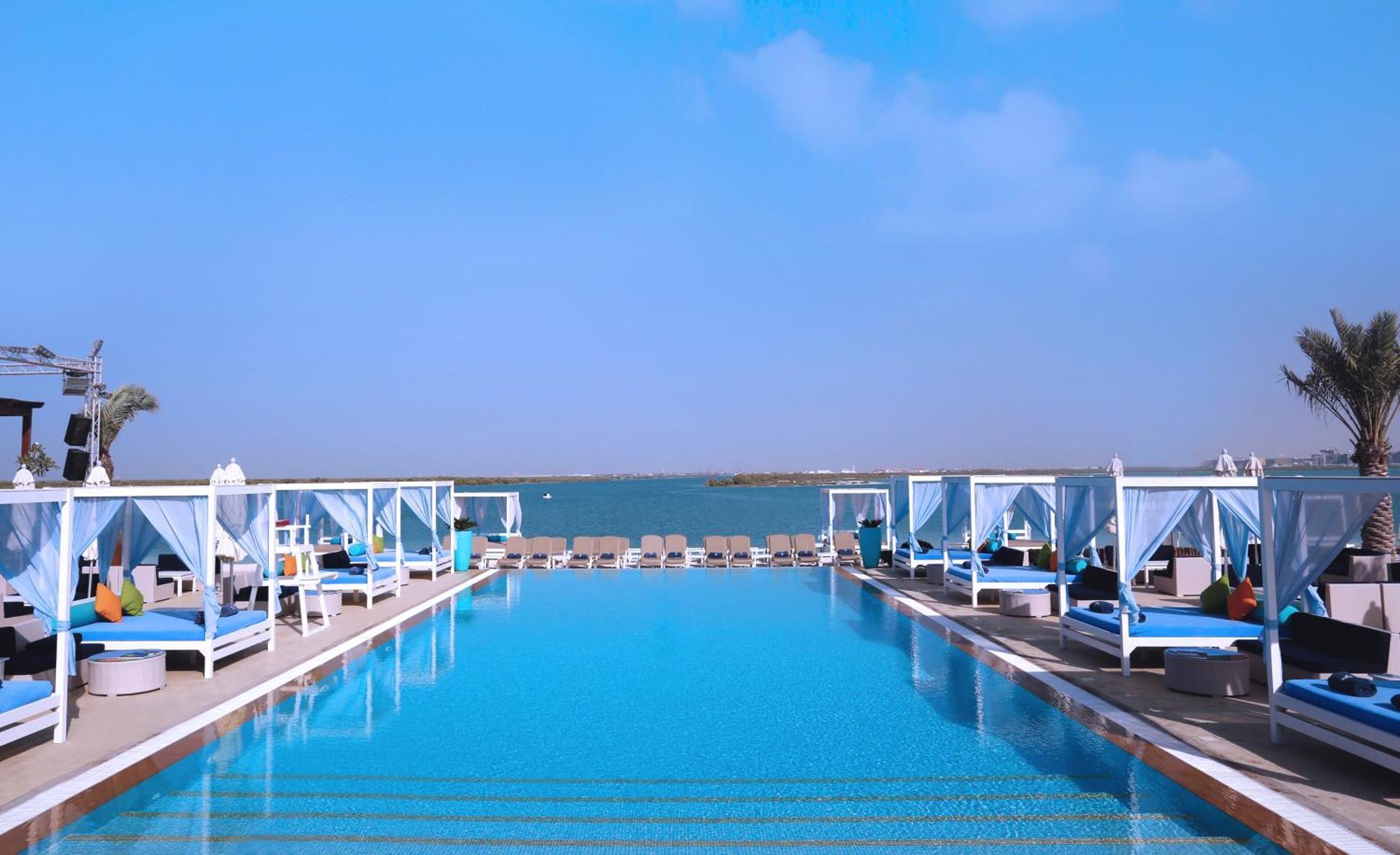 Doubletree By Hilton Abu Dhabi Yas Island Residences Exteriör bild